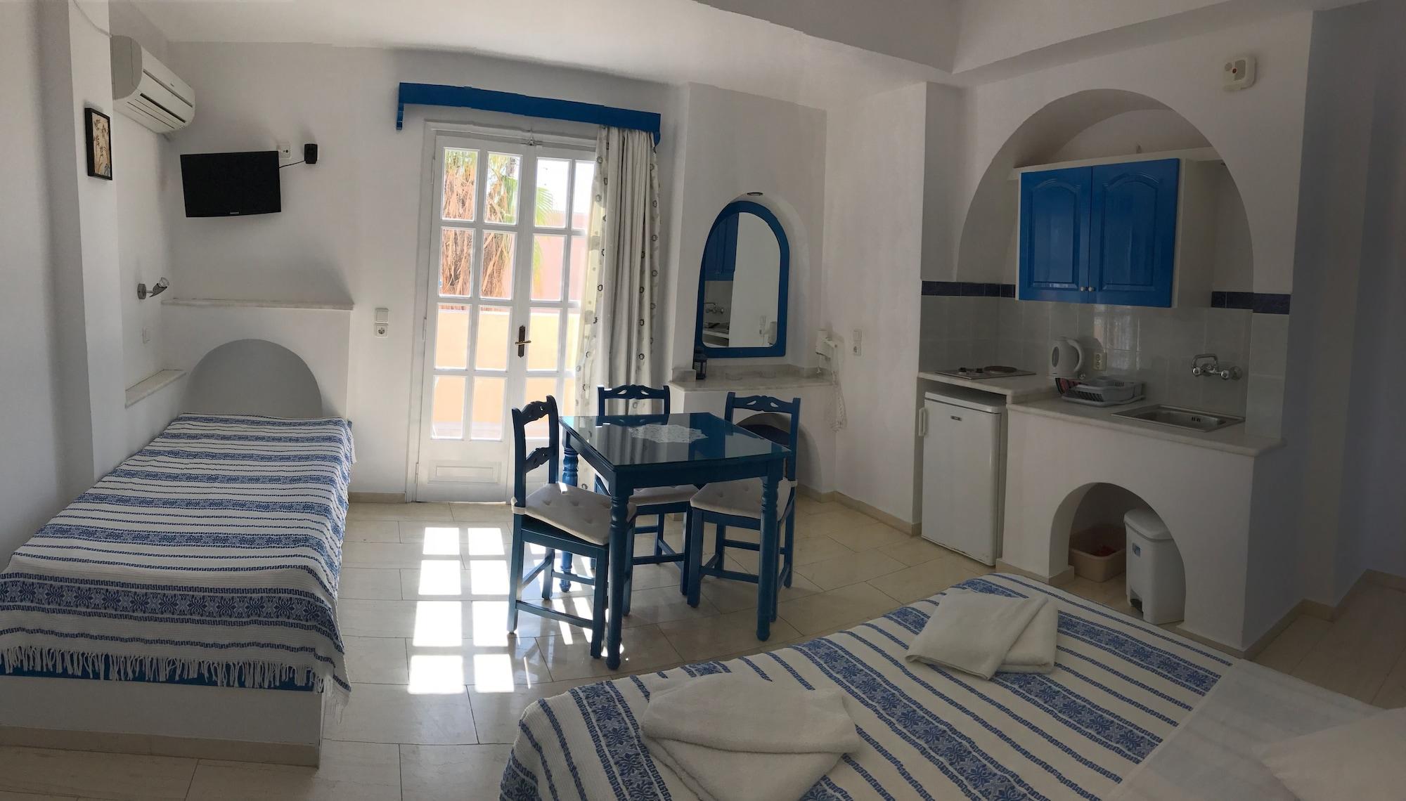 Dioskouri Art Villas Kamari  Bagian luar foto