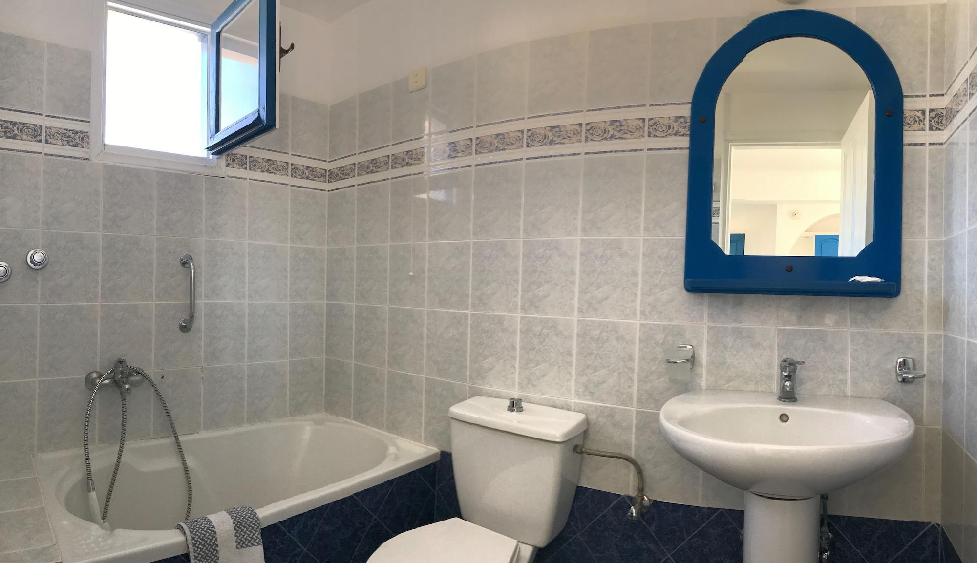 Dioskouri Art Villas Kamari  Bagian luar foto